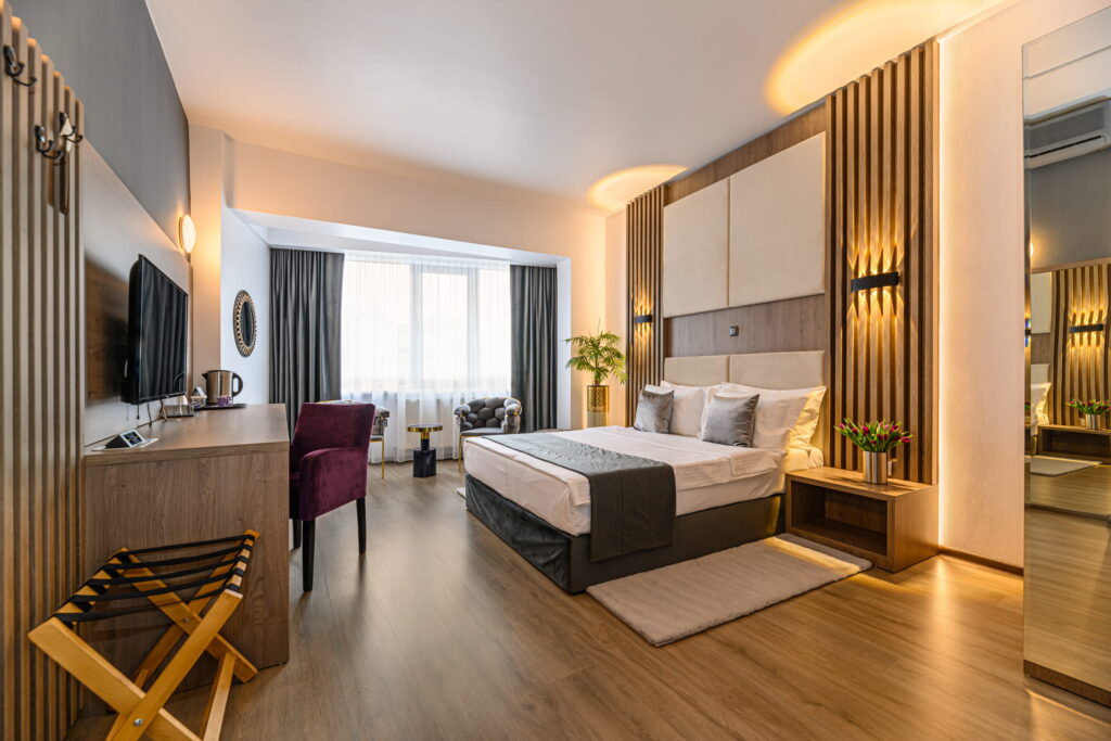 Gold Double room NZ7_5103