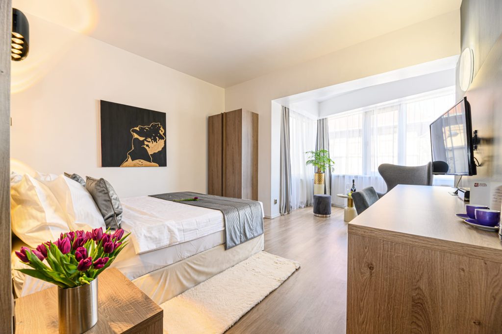 Gold and platinum NZ7_5920